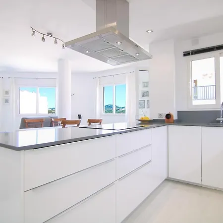 Con Piscina En El Centro De - Pueblomar * 卡尔佩