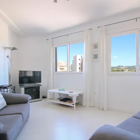 Con Piscina En El Centro De - Pueblomar *